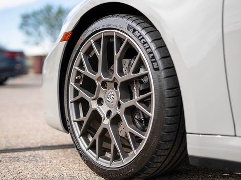Used 2024 Porsche 911 Carrera image 50