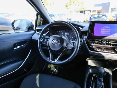 Certified 2024 Toyota Corolla SE image 4