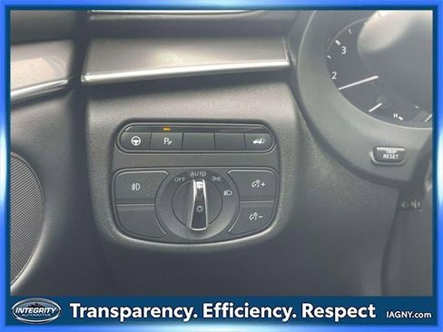 Used 2025 INFINITI QX55 Luxe w/ Cargo Package image 21