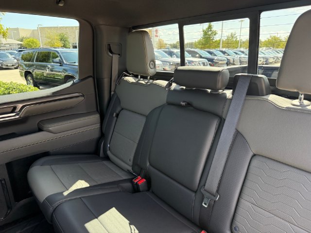Used 2024 Chevrolet Silverado 1500 ZR2 w/ Technology Package AWD/4WD image 27