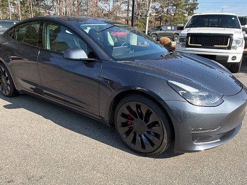 Used 2023 Tesla Model 3 Performance image 5