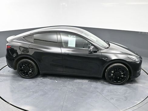 Used 2023 Tesla Model Y Long Range image 45