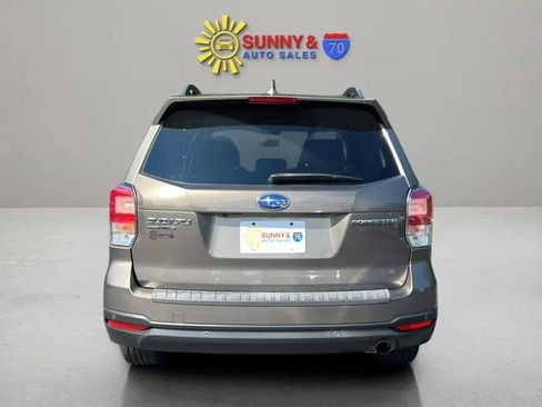 Used 2018 Subaru Forester 2.5i Touring AWD/4WD image 7
