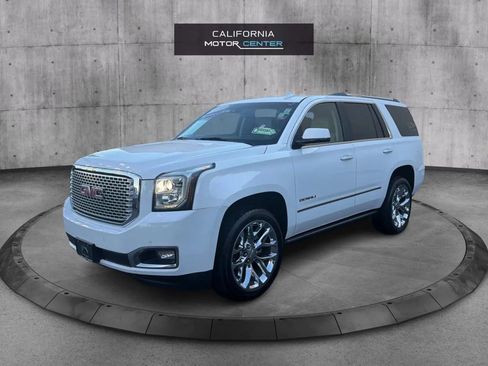 Used 2017 GMC Yukon Denali w/ Open Road Package AWD/4WD image 3