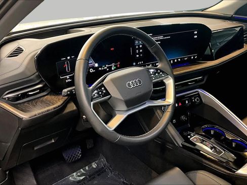 Certified 2025 Audi Q5 Premium Plus AWD/4WD image 18