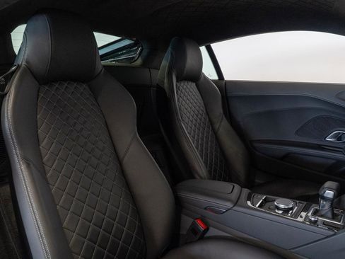 Used 2020 Audi R8 V10 performance image 8