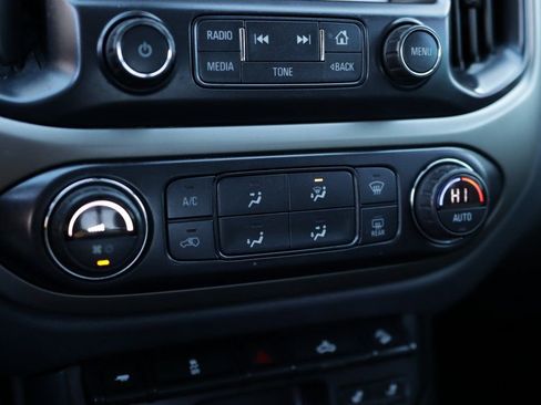 Used 2016 Chevrolet Colorado Z71 image 16