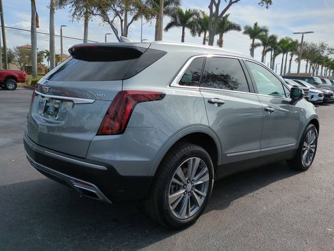 Used 2024 Cadillac XT5 Premium Luxury image 4
