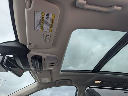 Certified 2026 Subaru Ascent Limited AWD/4WD image 19