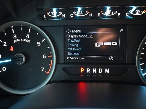 Used 2019 Ford F150 XLT w/ Equipment Group 302A Luxury image 17