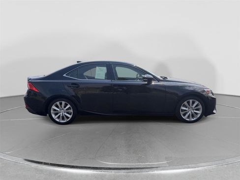 Used 2015 Lexus IS 250 RWD image 6