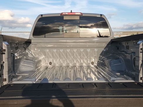 Certified 2024 Nissan Frontier Pro-X image 13