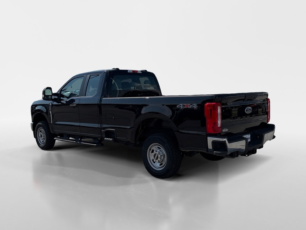 Used 2025 Ford F250 XL w/ XL Chrome Package AWD/4WD image 3