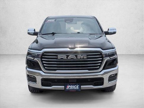 Used 2025 RAM 1500 Laramie AWD/4WD image 2