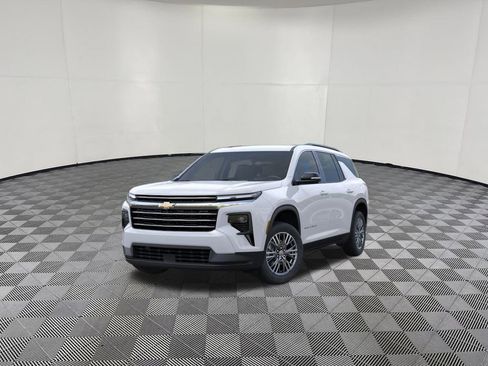 New 2026 Chevrolet Traverse LT w/ Driver Confidence Package image 8