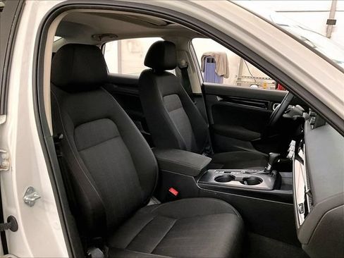 Used 2023 Honda Civic EX image 7