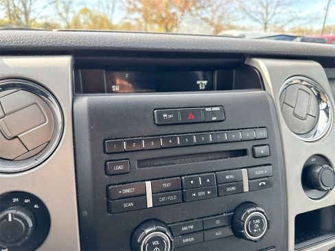 Used 2012 Ford F150 XLT w/ XLT Chrome Pkg image 13