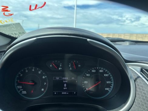 Used 2024 Chevrolet Malibu LS FWD image 38