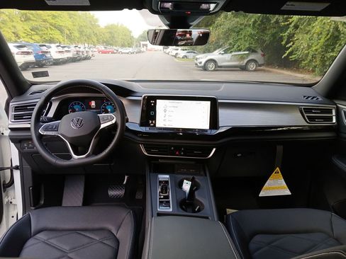 New 2026 Volkswagen Atlas Cross Sport SE AWD/4WD image 12