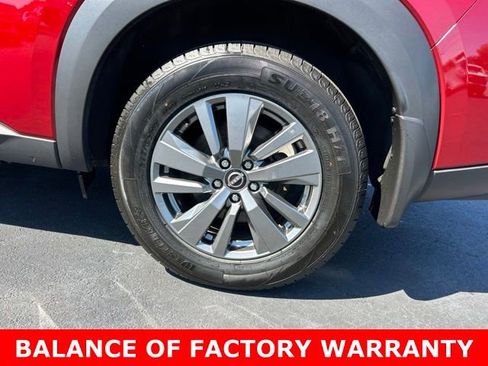 Used 2025 Nissan Pathfinder SV FWD image 10