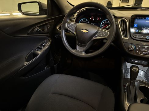 Used 2020 Chevrolet Malibu LS FWD image 27