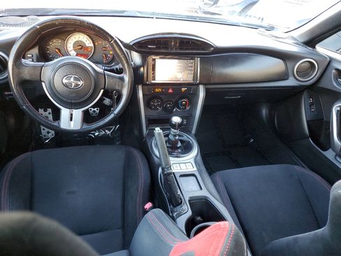 Used 2013 Scion FR-S image 22