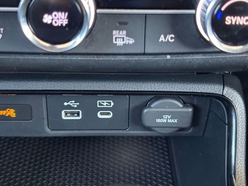 Used 2023 Honda CR-V Sport image 16