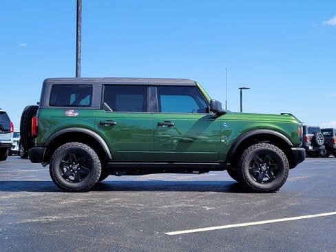 Used 2024 Ford Bronco Black Diamond image 2