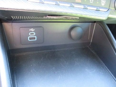 Used 2024 Ford Mustang EcoBoost image 11