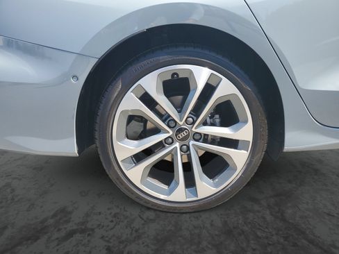 Used 2025 Audi A3 2.0T Premium Plus w/ Premium Plus Package AWD/4WD image 5