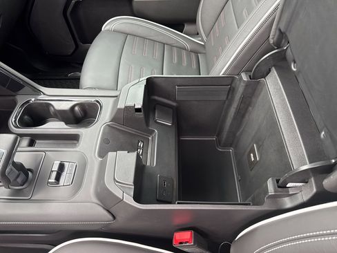 Used 2025 GMC Sierra 1500 AT4X image 51