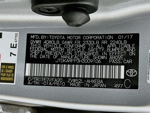 Used 2017 Toyota Prius Prime Plus FWD image 12