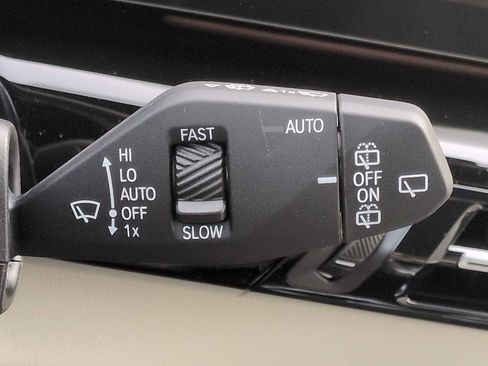 New 2026 BMW X1 xDrive28i w/ Convenience Package image 28