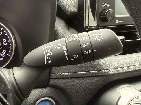 Used 2020 Toyota RAV4 XLE w/ Convenience Package AWD/4WD image 31