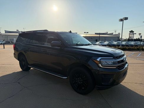 Used 2023 Ford Expedition Max XLT RWD image 7