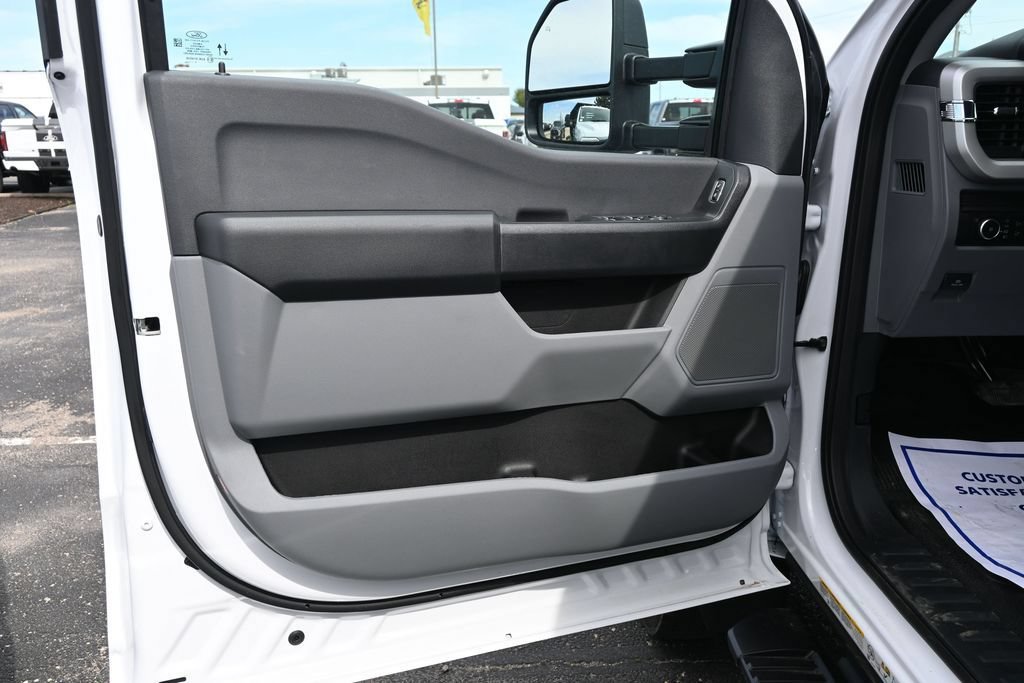 New 2026 Ford F450 XL w/ XL Chrome Package AWD/4WD image 19