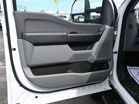 New 2026 Ford F450 XL w/ XL Chrome Package AWD/4WD image 19