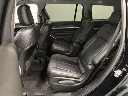 Used 2021 Jeep Grand Cherokee L Limited AWD/4WD image 34