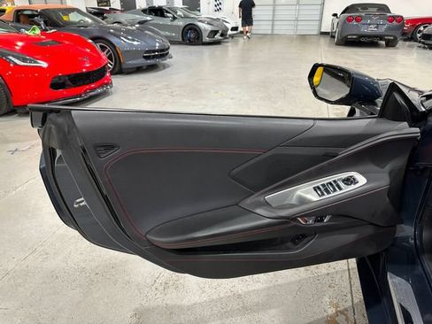 Used 2021 Chevrolet Corvette Stingray Convertible w/ 1LT RWD image 24