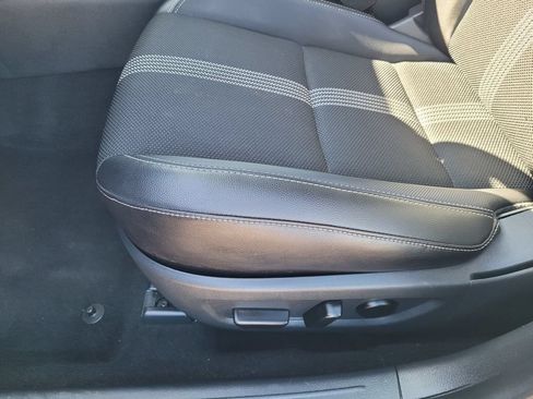 Used 2025 MAZDA CX-50 AWD 2.5 S w/ Preferred Package image 27