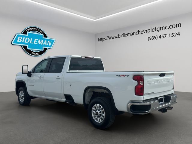 Used 2024 Chevrolet Silverado 2500 LT AWD/4WD image 5