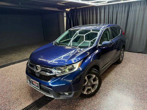Used 2018 Honda CR-V EX image 2