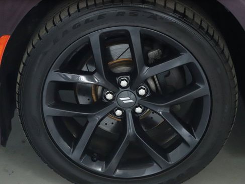 Used 2020 Dodge Charger R/T w/ Blacktop Package image 40