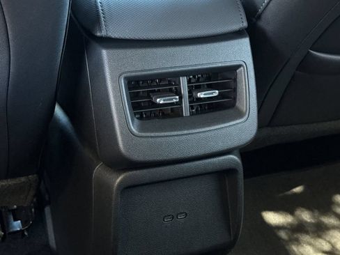 Used 2026 Chevrolet Equinox EV LT FWD image 14