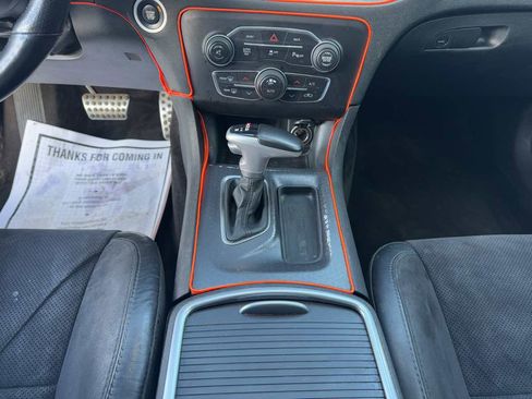 Used 2016 Dodge Charger R/T Scat Pack w/ Beats Audio Group image 22