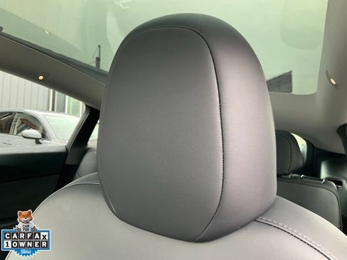 Used 2023 Tesla Model Y Long Range AWD/4WD image 22