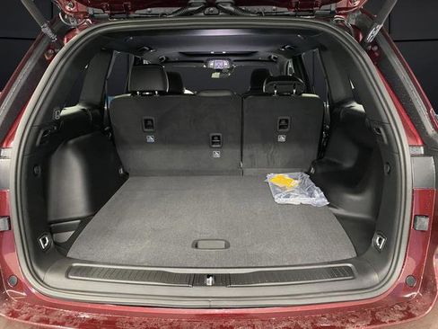 New 2026 Jeep Grand Cherokee Altitude AWD/4WD image 14