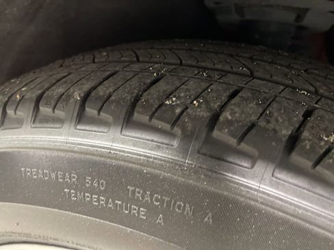 Used 2022 Ford Escape SEL image 38