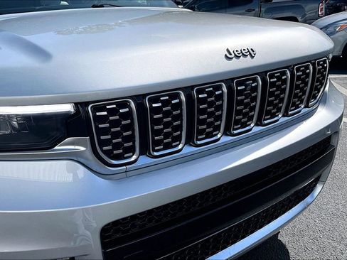 Used 2022 Jeep Grand Cherokee L Summit w/ Luxury Tech Group V image 33