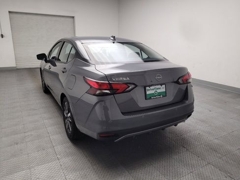Used 2025 Nissan Versa SV FWD image 6